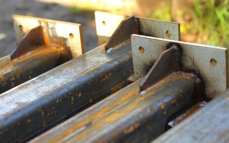Manutenzione delle strutture metalliche: cosa controllare periodicamente 4 steel 3513739 640