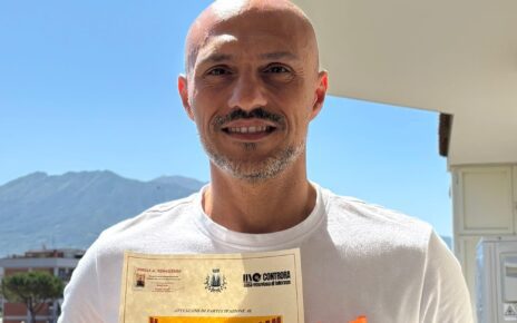 Pollena Trocchia, “Vesuvian Poetry Slam”: Raffaele De Mato vince la terza edizione 4 Raffaele De Mato3
