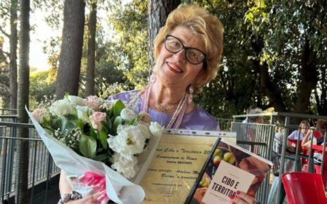 Campagnano di Roma celebra la cultura del gusto e della parola: premiate le scrittrici palmesi Adelina Mauro e Michela Buonagura 6 adelina a Roma