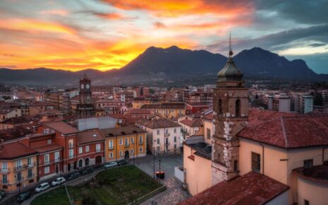 “Votali!”: la catena del favore che soffoca la voce nelle aree interne 4 avellino piazza duomo dall alto