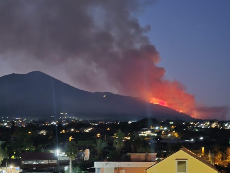 incendio vesuvio scaled