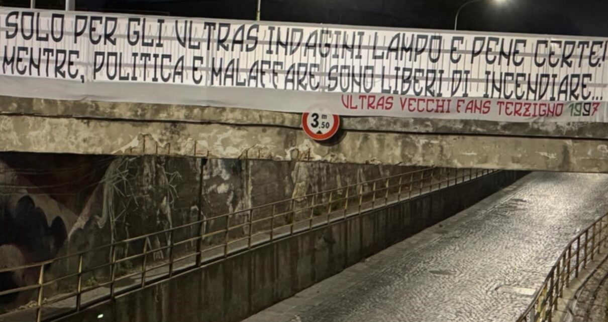 ultrasstriscione