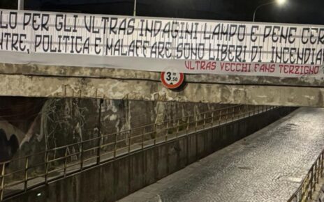 ultrasstriscione