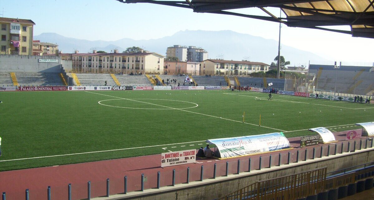 Stadio Giraud Interno