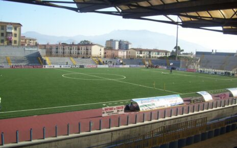 Stadio Giraud Interno