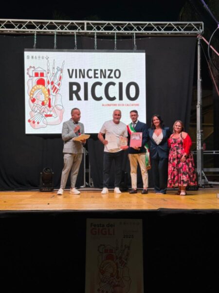 Brusciano, il “Giglio Gentile” celebra la memoria di Fabio Postiglione 4 ed46cefc 74ee 4873 b030 54668d984ae3 scaled