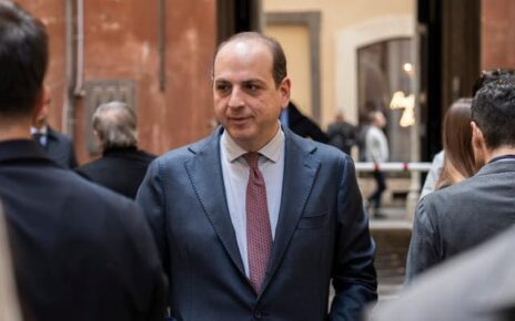 Industria, Visconti (Ficei): "Energia e burocrazia dietro calo produzione" 5 Antonio Visconti 1 1