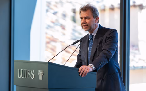 Campania, Francesco Giorgino è il nuovo presidente del Comitato Scientifico del Premio Cimitile 9 DSC07574 1