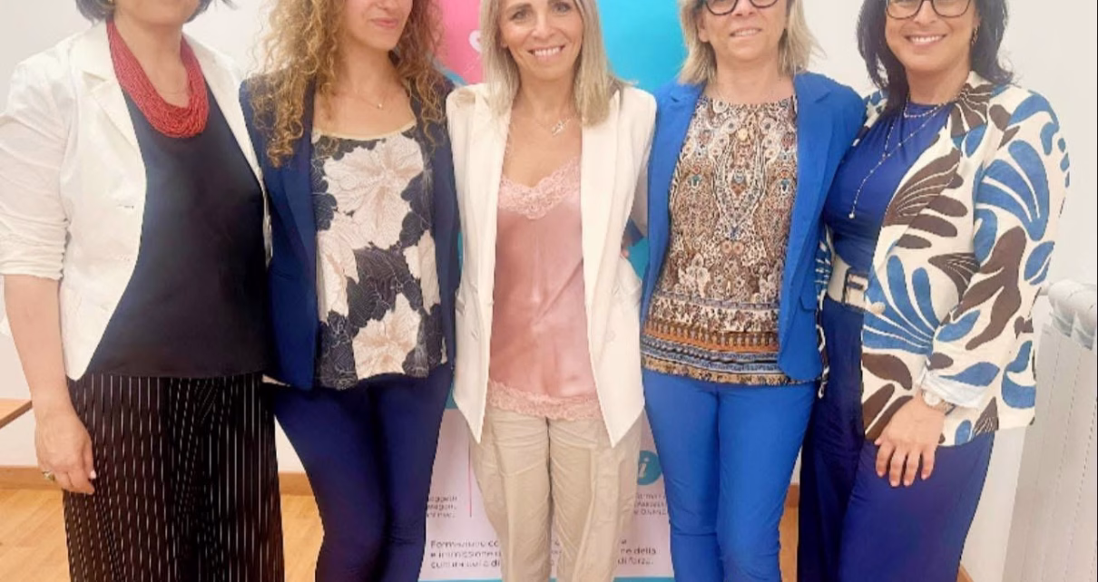 Tea Siano e le donne di Onmic