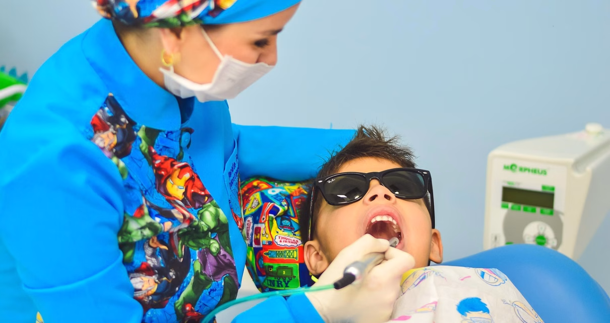 dentist 1437430 1280