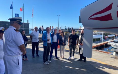 Torre del Greco, Circolo Nautico: varata la nuova imbarcazione denominata Portosalvo 3 varo barca 3 1