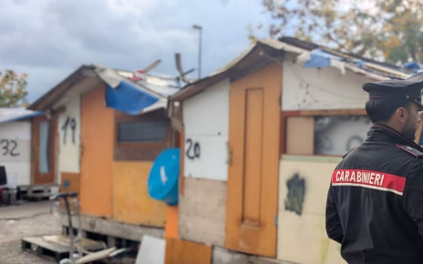 Sequestri campo rom a Poggioreale, Nappi (Lega): "Ennesima conferma su illegalità e degrado che regnano in accampamenti" 3 campo rom poggioreale