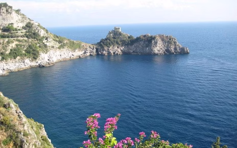 Campania, Sviluppo. Ricci (FI): "Rilanciare isole e borghi costieri campani è una priorità assoluta" 2 conca dei marini