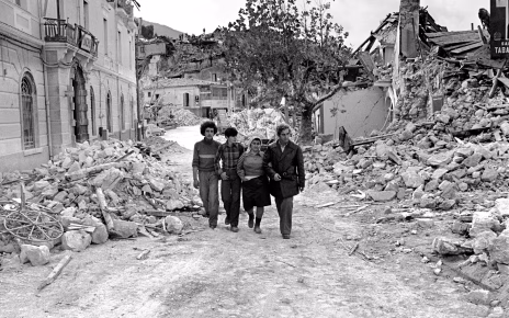 Irpinia 1980: la notte che cambiò l’Italia 3 irpinia terremoto 1980 e una tragedia foto antonietta de lillo