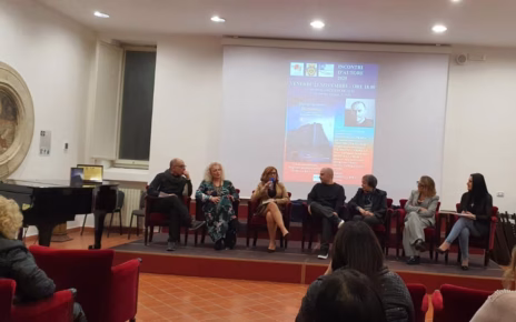 Nola, Bumerang: il nuovo libro di Daniele Sanzone al centro dell’incontro promosso da Passepartout 5 sanzonenola1