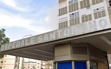 Pomigliano d’Arco, bimbo ferito di striscio da un colpo d’arma da fuoco in piazza Mercato 3 1766676537 ilgiornale 20251225162825733