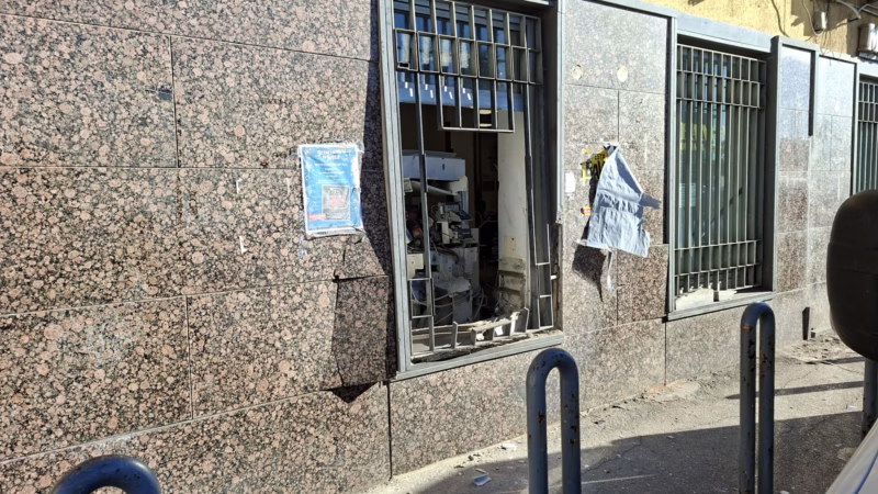 Notte di paura a Scisciano: assalto esplosivo al bancomat in pieno centro 4 775c0cc6 c80a 4f06 b4fb 651fb8a2aba0