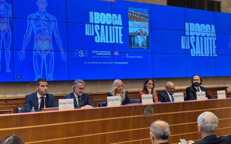 L'85% degli italiani ha problemi gengivali o dentali, nasce primo comitato scientifico multidisciplinare per salute orale e sistemica 5 TxfjBH0Ij7yn