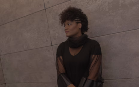 Isabela Fernandes lancia il nuovo album "Arresa" 5 d3af7bad ff9d 4544 b0db bc53e4afbbed