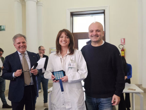 Napoli, Cardarelli: auguri nel segno della donazione sangue con Peppe Iodice e Gigi Finizio 3 scambio auguri cardarelli con iodice e finizio 2025 3