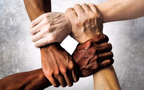 shutterstock 1270777789 mani diverse 1080 257a5f2c