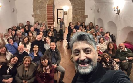 Melodie senza tempo e convivialità: InCanto Napoletano accende il Teatro TheAtrì 3 5c6bdd38 65e7 4b64 b8fd d207b5d97098 1