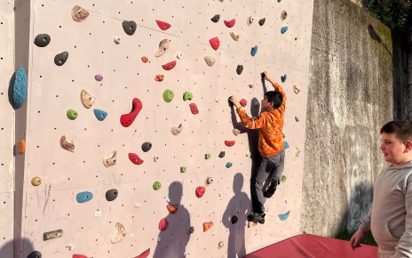 Ri-generazioni, Fondazione San Gennaro vince progetto Plenitude per un nuovo Centro diurno 4 Arrampicata