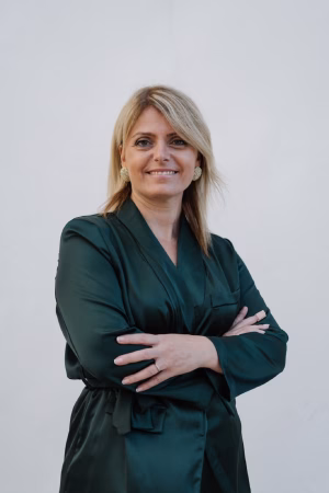 Marketing etico, responsabilità sociale e società benefit: una tesi che guarda al futuro dell'impresa 3 Carmela Villani 1