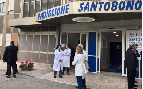 Napoli, influenza post-feste. Santobono sotto pressione: fino a 350 accessi al giorno al pronto soccorso 4 Santobono1