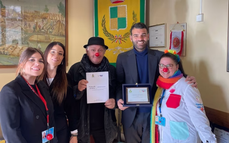 Caivano diventa "Comune Solidale" insieme all'associazione di clownterapia Teniamoci per Mano APS 3 comunesolidale