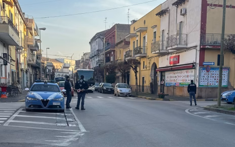 Pomigliano d'Arco, sicurezza: istituite tre "zone rosse", da stamane in corso il presidio delle forze dell'ordine 5 controlli viaromamod