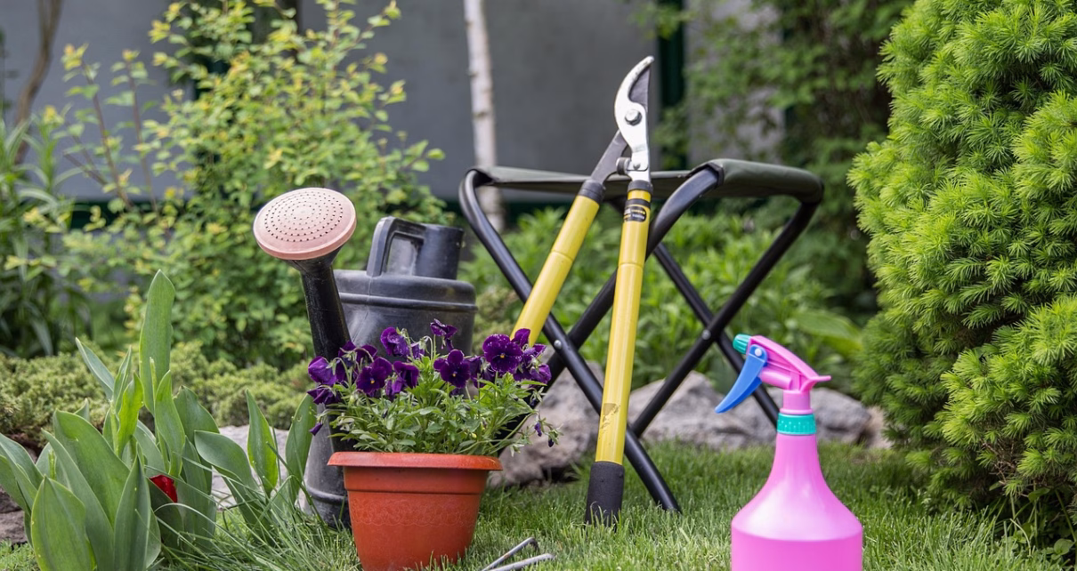 gardening 6803876 1280