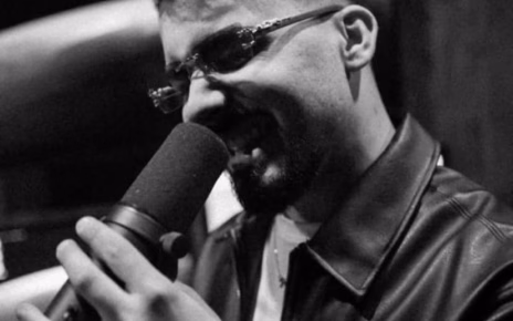 Saviano, il giovane cantante JEFFE torna con il nuovo singolo “Ij t’vogl cu me”, un inno sincero all’amore 5 jeffe1
