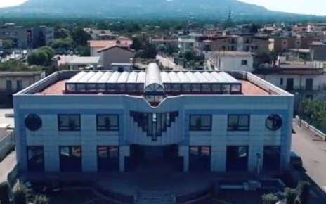 Saviano, il preside del Montalcini: "Nessuna chiusura, la scuola è un presidio di legalità" 4 liceomontalcinisaviano