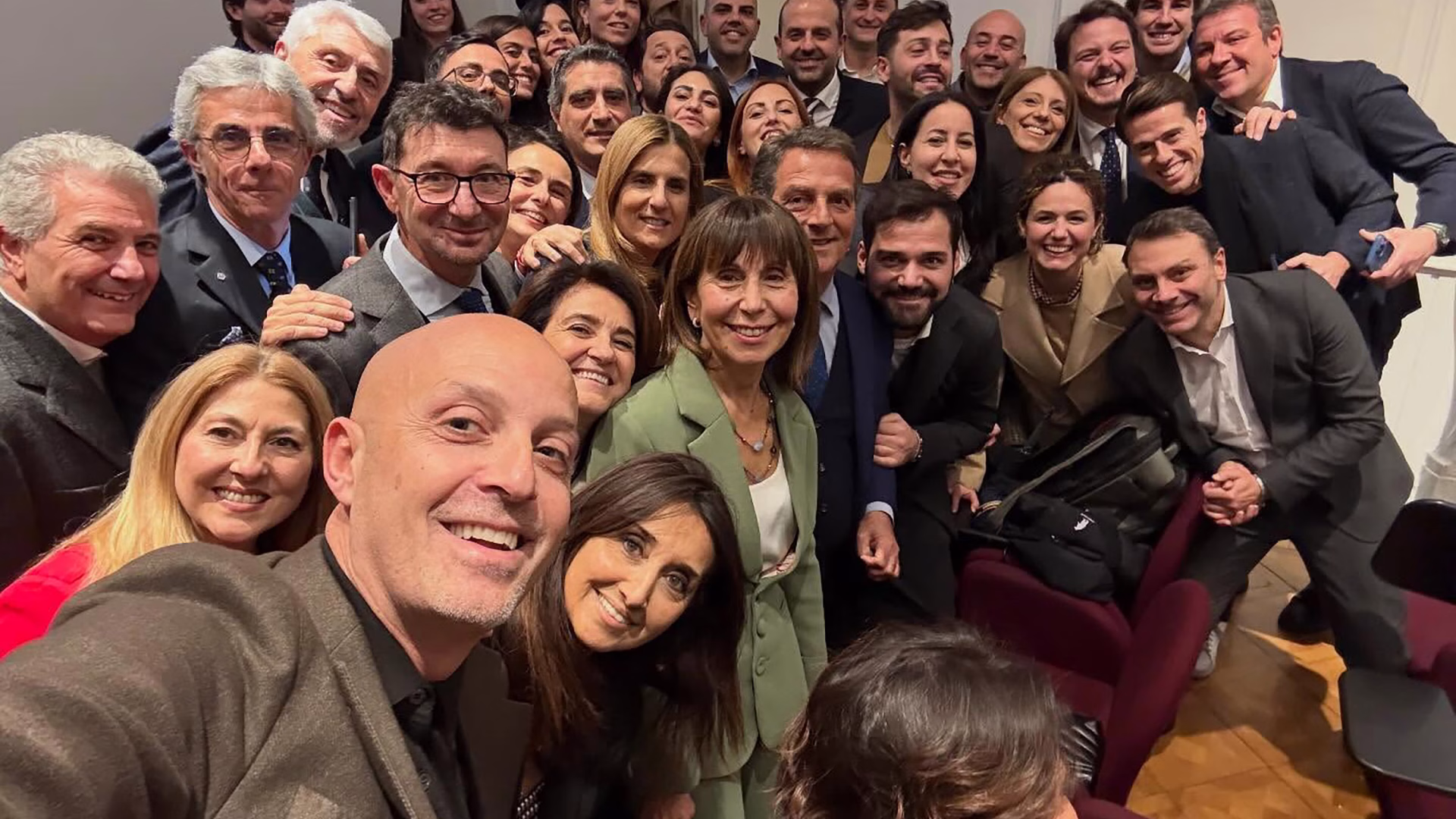 matteo de lise con la squadra