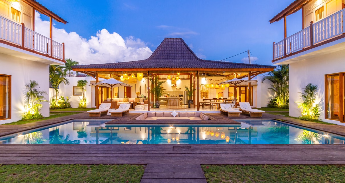 real estate 4955086 1280