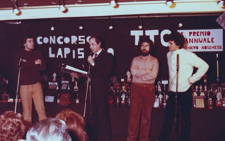Settantatre anni fa nasceva Massimo Troisi: "Buon compleanno Massimo!". Il ricordo di Gennaro Capodanno 5 La Smorfia con Troisi TTC Club Premio Alighiero Noschese anno 1980 2