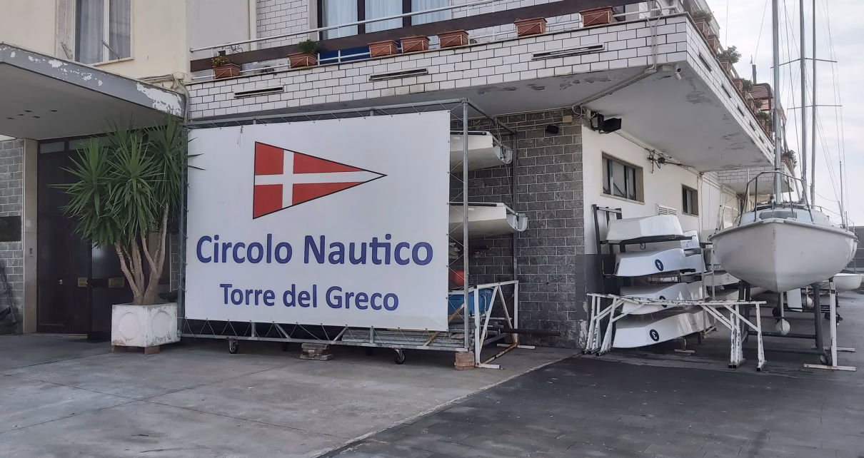 La sede del Circolo Nautico Torre del Greco 1