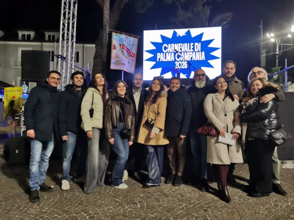 Palma Campania, intervista a Linda Isernia Antise: l’artista delle tamburelle dipinte, opere d’arte del Carnevale Palmese 10 c09cd494 3bb1 4376 b90a 04bd06680e84
