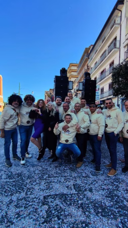 Marigliano, trionfa il Carnevale miulese: carro allegorico e tanta allegria nel cuore della città 6 e36461db a387 4b46 9087 3857bf11cb0f