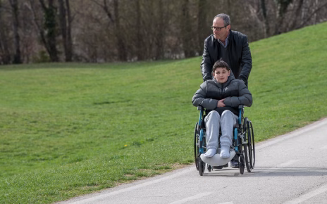 OMaR e Alleanza Malattie Rare chiedono sostituzione parola "minorati" nella Costituzione: al via la campagna "La riFORMA conta. Il rispetto passa anche dalle parole" 6 loxBjp22jgOh 1