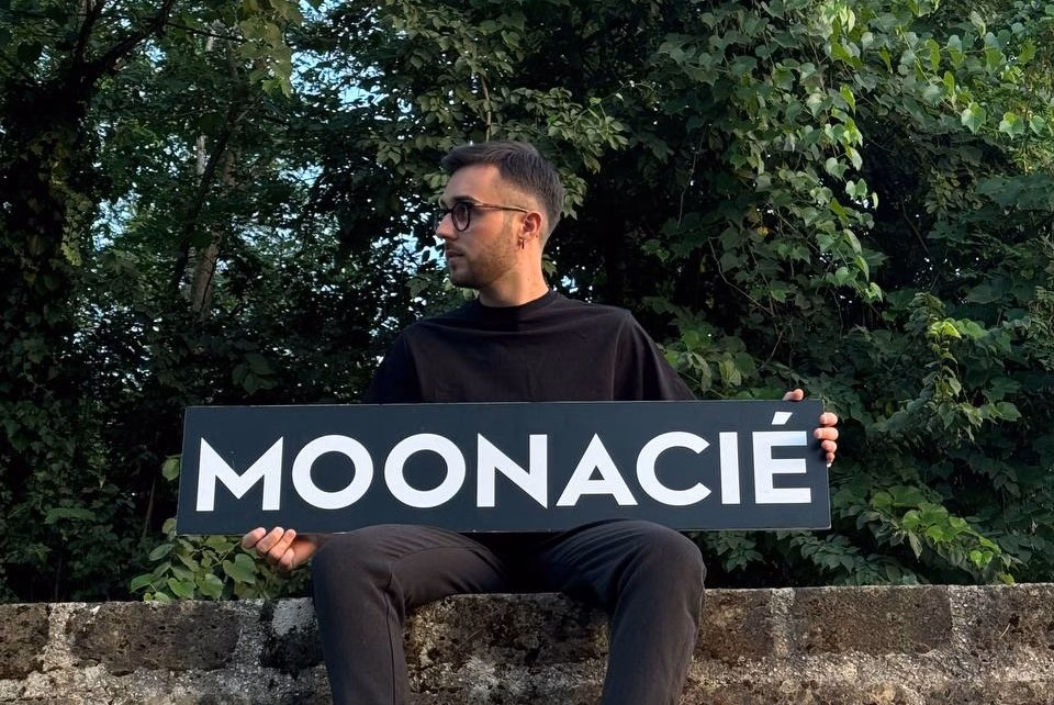 monceeee