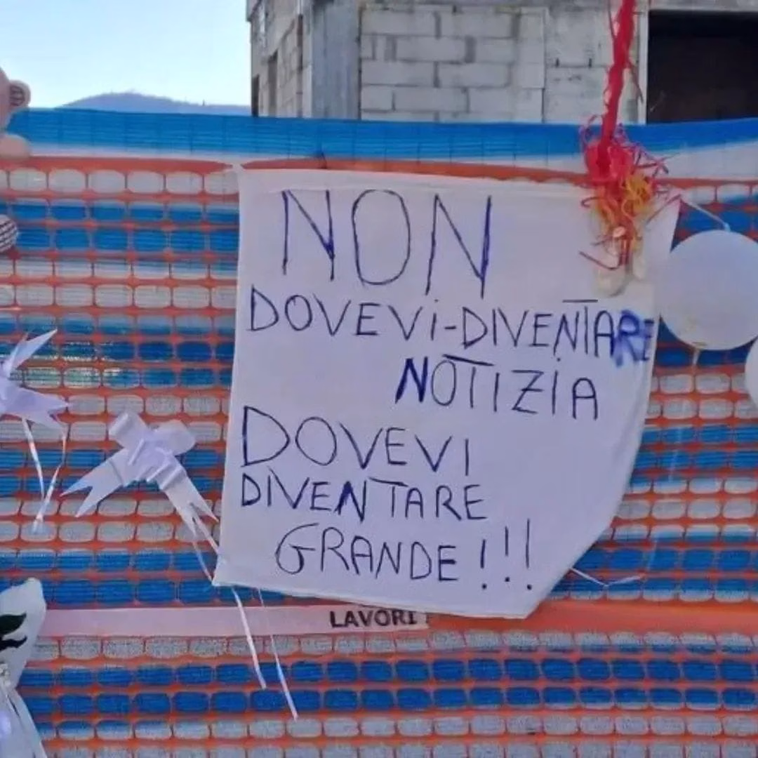 striscione per Domenico