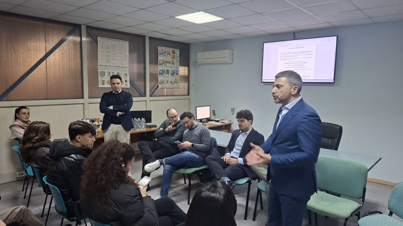“La scintilla è accesa”: a Scisciano giovani e istituzioni insieme per costruire il Forum dei Giovani 4 0acf7128 9713 4cf9 9b03 292c8726fffe