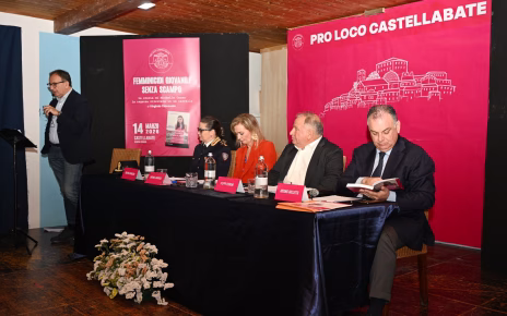 Castellabate, grande partecipazione di studenti alla presentazione del libro "Femminicidi Giovanili senza Scampo – La storia di Michelle Causo" 7 1. Il Tavolo dei Relatori
