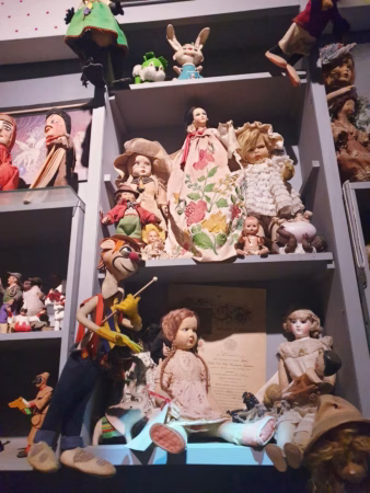 Da Santa Caterina all’Ospedale delle Bambole: una giornata tra arte e memoria nel cuore di Napoli 9 4505c9e1 3154 4ec1 8737 6c1125a1a874