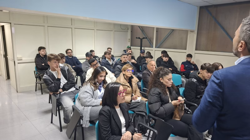 “La scintilla è accesa”: a Scisciano giovani e istituzioni insieme per costruire il Forum dei Giovani 3 51865117 0789 488a 885a 397e819b0928