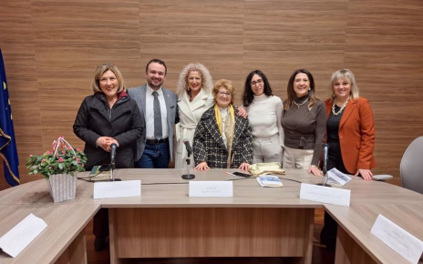Cimitile, la scrittrice Adelina Mauro protagonista della Rassegna letteraria “Raccontami di te” 3 54faa92b e78d 45a7 ba22 e09cfb2822ec