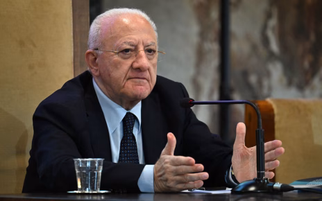 Salerno, ritorno di De Luca e centro diviso: corsa a sei per il Comune 5 8fec3574e6b29139e53f25a63d1ac18d