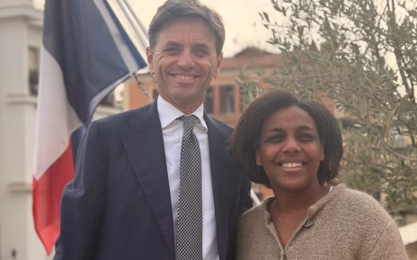 Napoli, Buonajuto incontra il Console francese Moutoumalaya: "Intensificare i rapporti istituzionali per favorire integrazione e offrire nuove opportunità ai giovani" 4 Buonajuto Moutoumalayamod